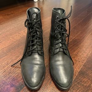 jeffrey Campbell block heeled lace up booties size 8